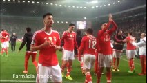 Jogadores do Benfica celebram em Alvalade no final do DERBY