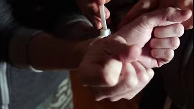 How to Escape from Zip ties