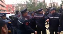 Sërish përplasje mes policisë dhe aktivistëve në zonën e këndit të lojërave
