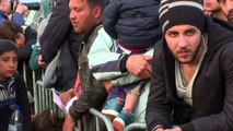 13.000 migrants bloqués à la frontière gréco-macédonienne