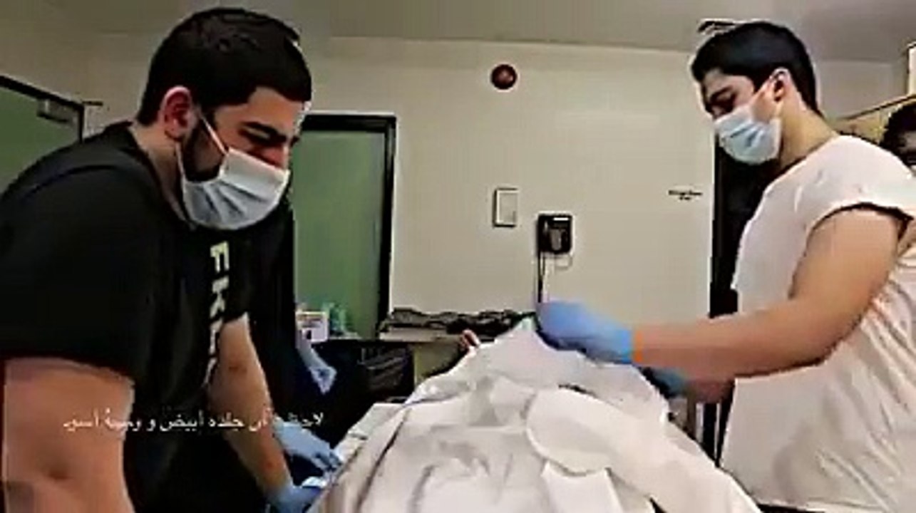 Wo Kamra Jahan Murdon Ko Nehlaya Jata