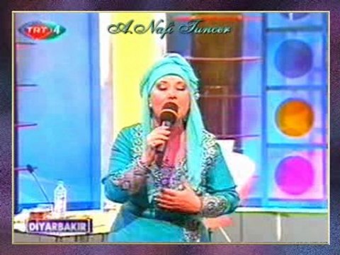 Bedia AKARTÜRK-Ay Doğar Aşar Gider (Hora Gelin)