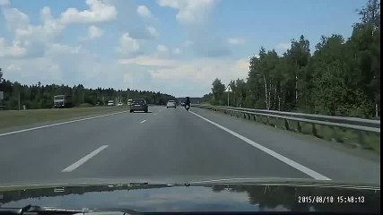 Автоприкол Зверство на трассе 2015!