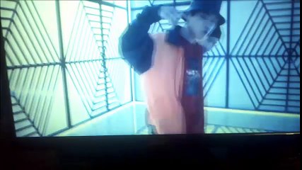 Noi che ci guardiamo i cinesi poco etero