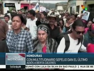 Honduras: con clamor de justicia, dan el último adiós a Berta Cáceres
