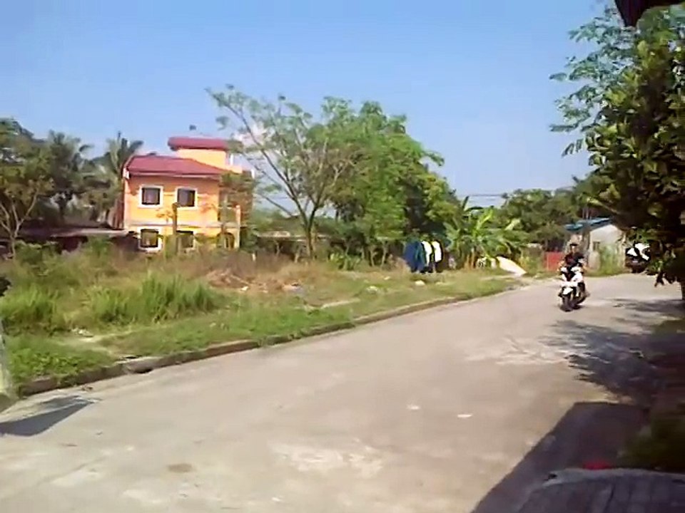 mio mx wheelie practice