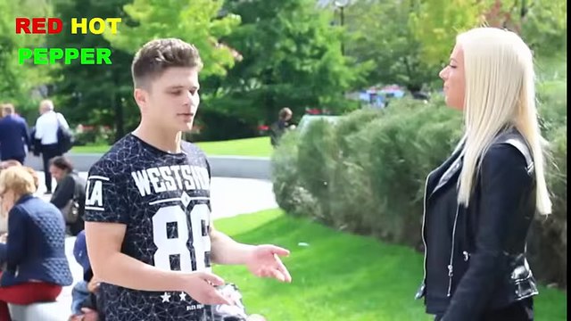 ПРИКОЛЫ 2015 - Поцелуй с незнакомками в засос 66 ♥ Страстный поцелуй ♥ Kissing Prank