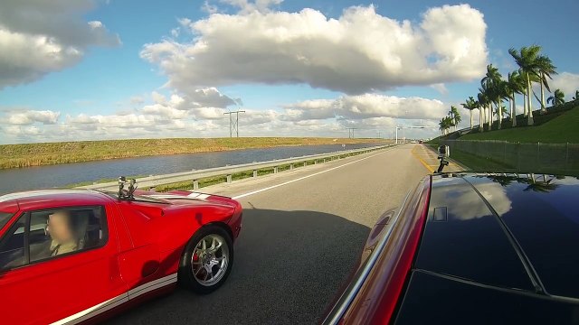 Tesla Model S P90D Ludicrous vs 700+ Horsepower Ford GT Drag Racing