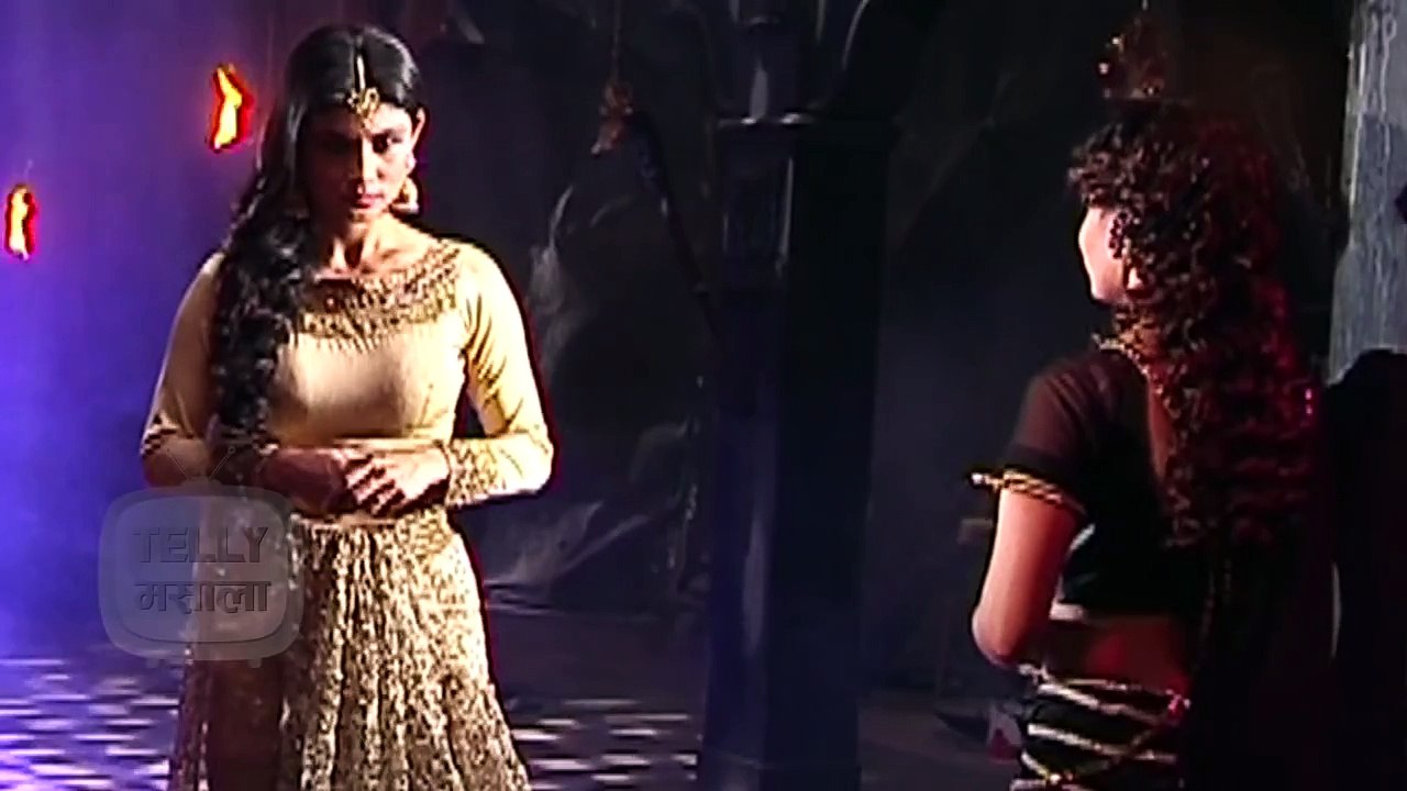 nagin Revealed- Shivanya's Parents Were Killed By Yamini - Naagin 7th march