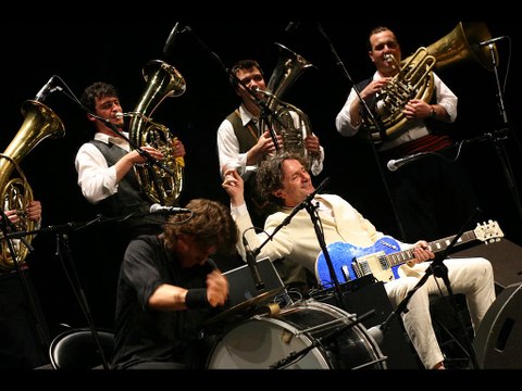Goran Bregovic feat Iggy Pop - Get the money