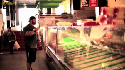 BODYBUILDING MOTIVATION - EAT BIG TO GET BIG !