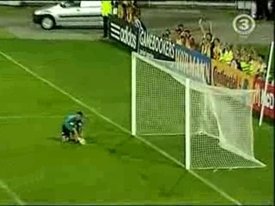 Romania - Slovenia [1-0 Mutu 40']