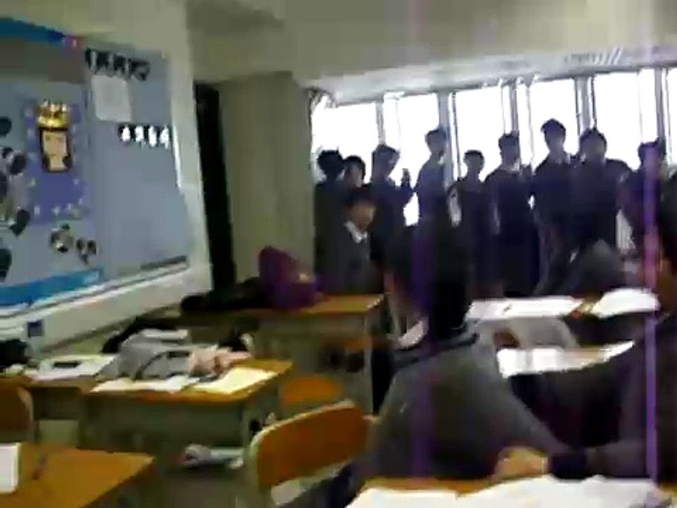 [202]