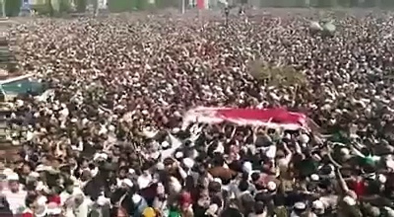 Mumtaz Qadri Namaz e Janaza Full Video