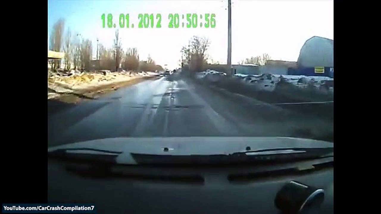 Car Crash Compilation # 655 - February 2016 (English Subtitles)