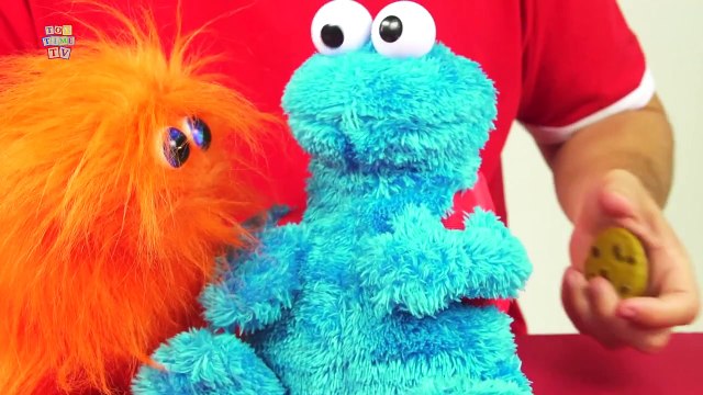 Cookie Monster Count N Crunch Sesame Street Toy Review