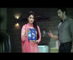 Actress Namitha Hot Navel Show - Unseen Video Clip