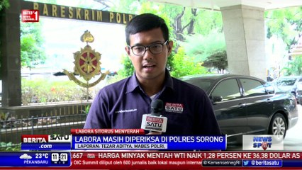 Labora Sitorus Menyerahkan Diri