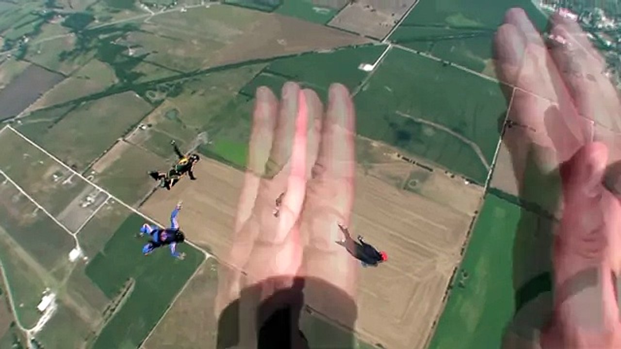skydive parachute malfunction