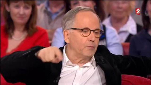 Fabrice Luchini, très cru, choque dans Vivement Dimanche