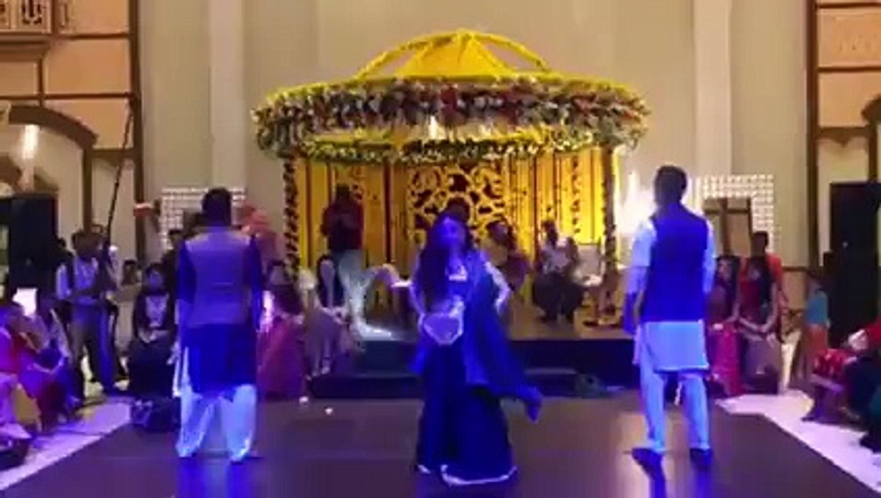 Sanam Chauhdry Exclusive Private function Wedding Dance video