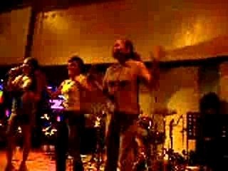 Ate Yns dances with Pinoy Ako song