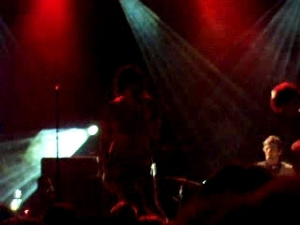 Blonde Redhead @ Paris, Equus 1/2