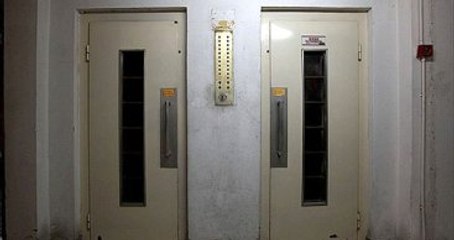 Asansörde Cesedi Bulunan Kadının Açlıktan Öldüğü Ortaya Çıktı