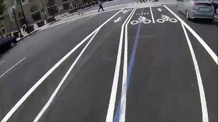 U-Turning Cabbie on Pennsylvania Avenue Gets Busted