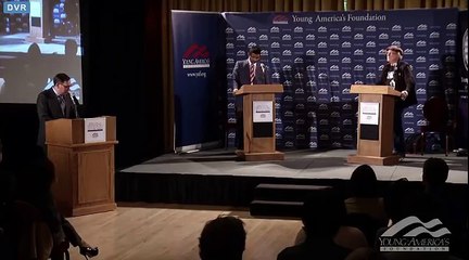 Télécharger la video: Dinesh DSouza Faces Off With Bill Ayers in Debate — and Stings Him With Devastating Respo