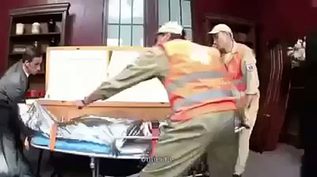 Şaka en iyi kurgulanmış sniper şakası (Funny Videos 720p)