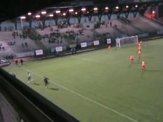 khaled kemas contre vitre