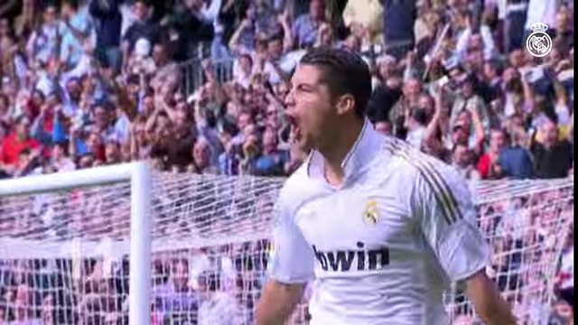 Cristiano Ronaldo mr hat-trick! ¡Cristiano Ronaldo, el hombre hat-trick! Cristiano Ronaldo l'homme des hat-trick!