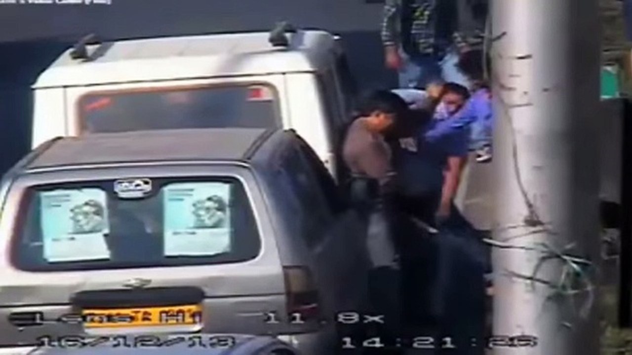 Live Accidents caught in Camera INDIA ★ OPTV