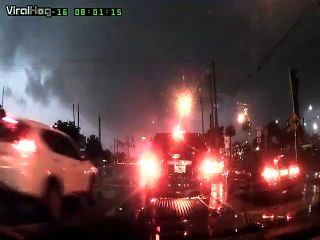 Oblivious driver did not see tornado