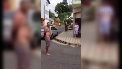 PM à paisana mata caminhoneiro em discussão no meio da rua em MG