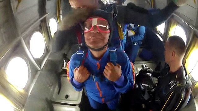 Аэроклуб Одесса. Парашютный прыжок Юрия в Одессе