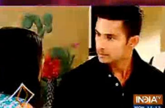 Jamai Raja 7th March 2016 Sid Ne Sabke Saamne Maara Roshni Ko Thappad