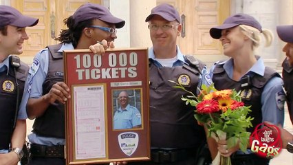 Relax Daily_Police Officer Celebrates 100,000 Tickets