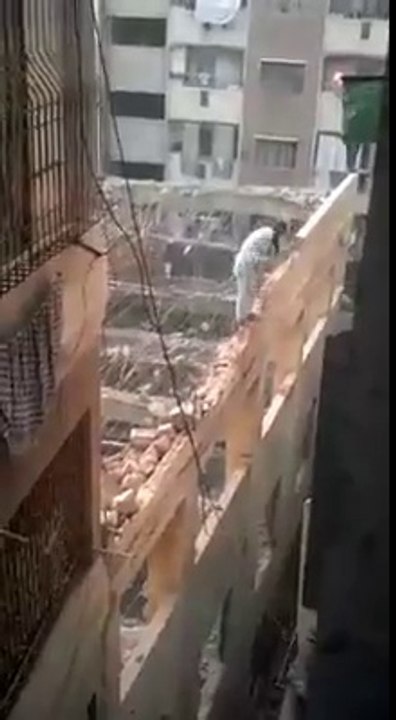 ohhh Very Dangerous Job!!!