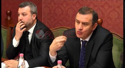 Ministri Beqaj e pranon: Problemi më i madh i konstatuar, ilaçet e falsifikuara- Ora News