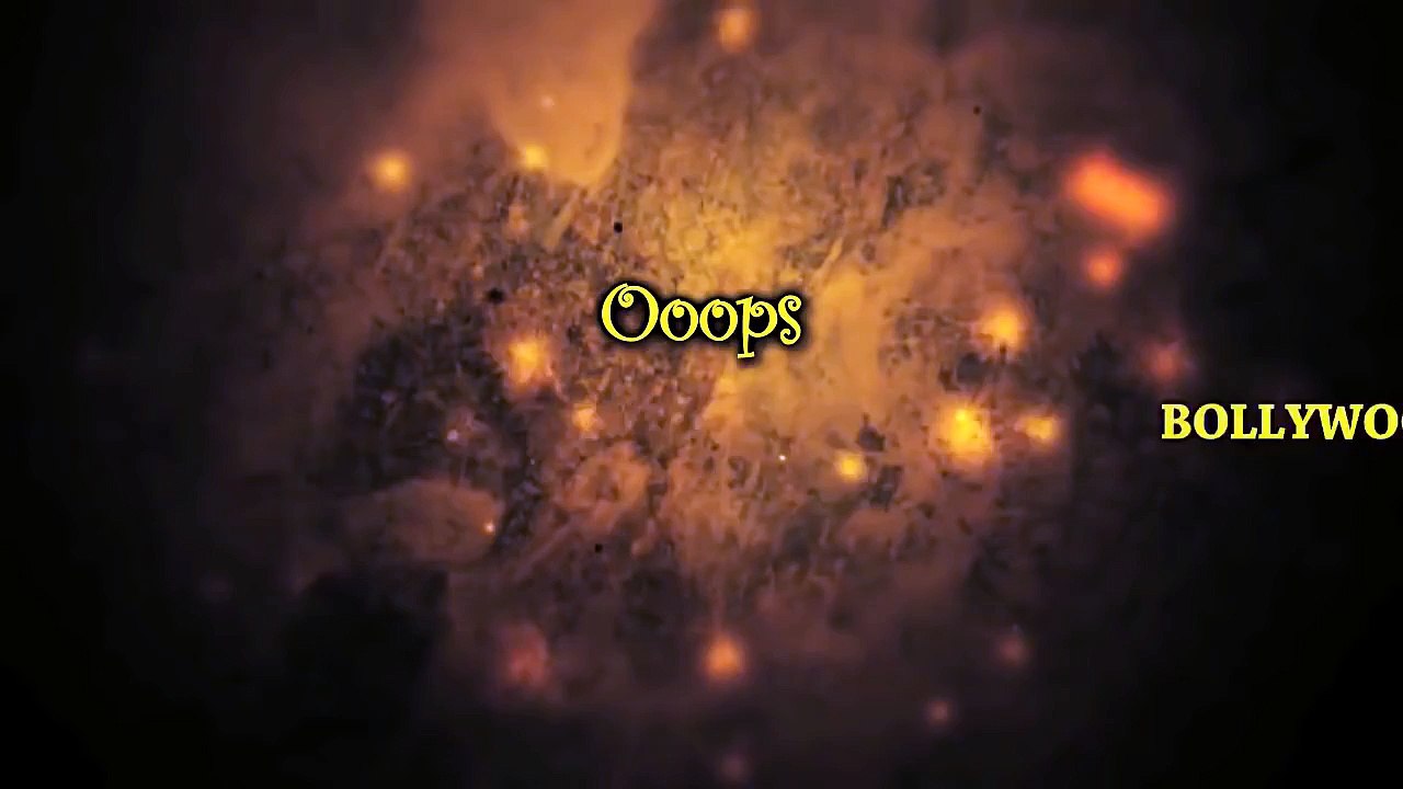 Anushka Sharma Hot Kissing Ranbir Kapoor | Bombay Velvet