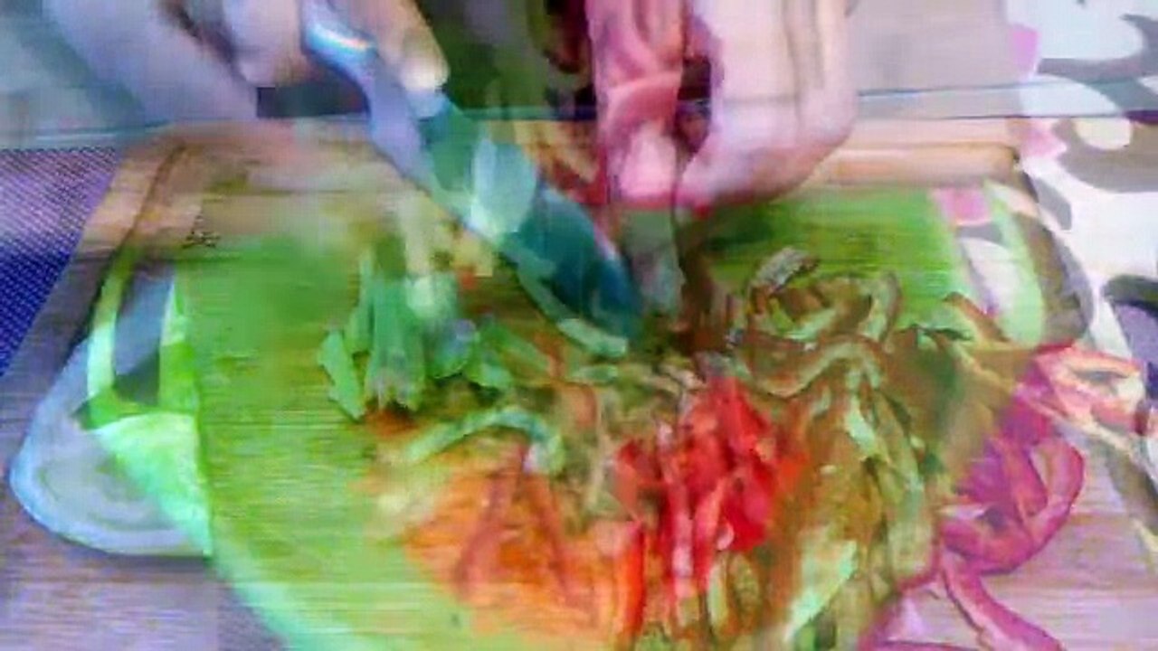 Фунчоза по-корейски с овощами.Ну очень вкусная закуска