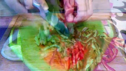 Фунчоза по-корейски с овощами.Ну очень вкусная закуска