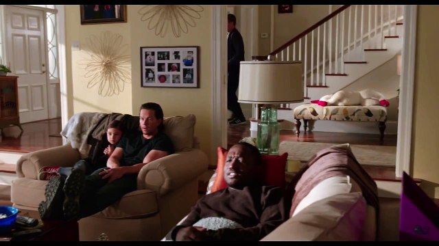 Daddy's Home Movie CLIP - Watching Frozen (2015) - Will Ferrell, Mark Wahlberg Movie HD