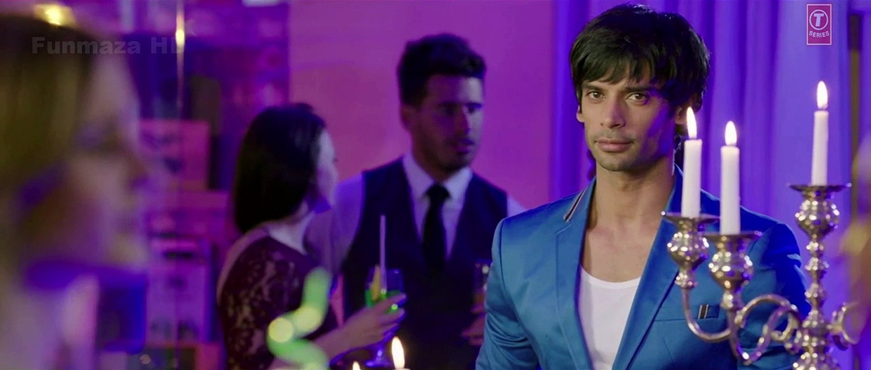 Awargi HD Video Love Games,