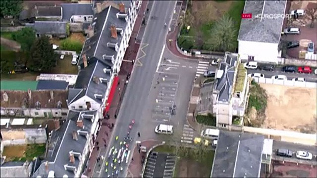 Paris-Nice'te ilk etabın galibi Arnaud Démare