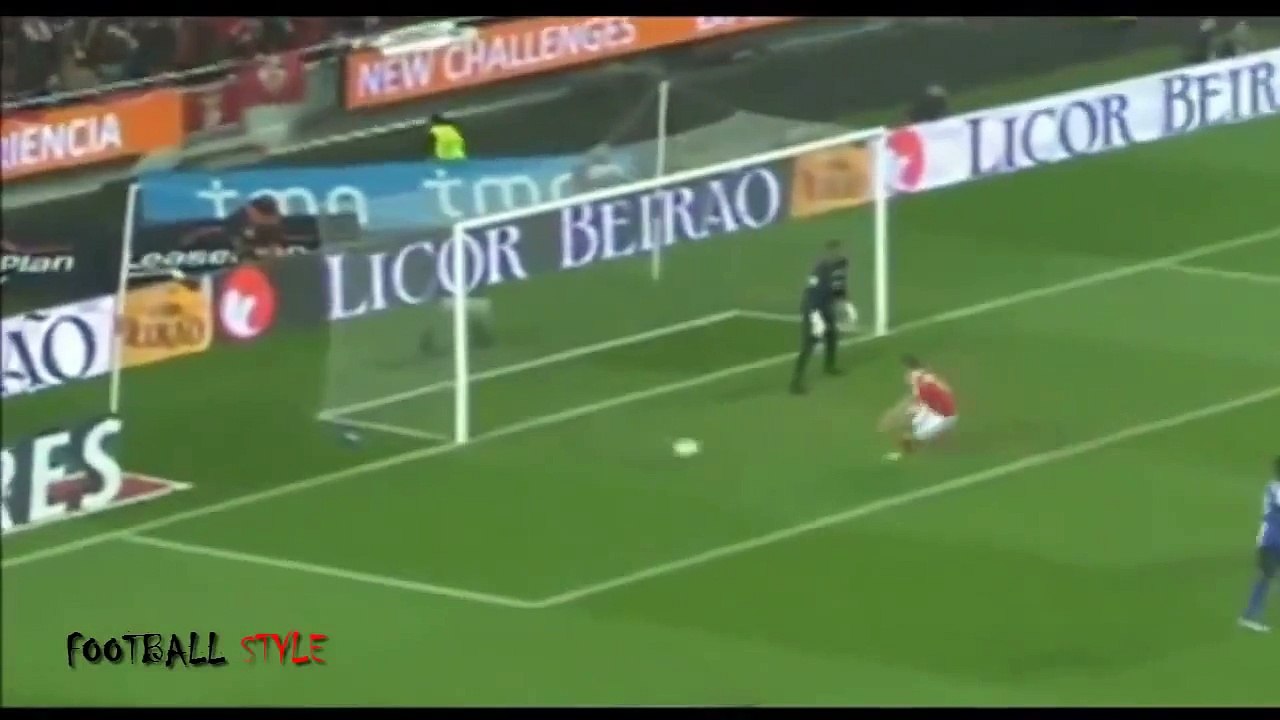 Футбол. ТОП лучших голов забитых после комбинаций! Командная игра!