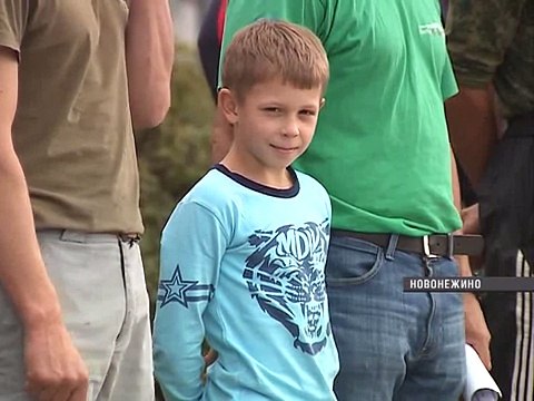 В Новонежино провели турнир по парашютному спорту