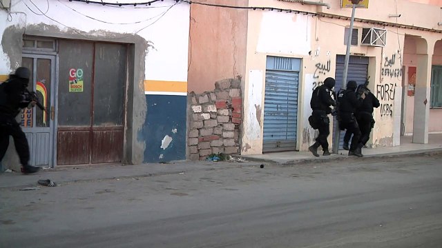Ataques yihadistas simultáneos en la frontera de Túnez